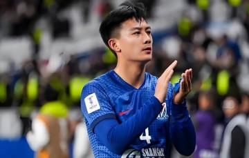 蒋圣龙官宣留洋加盟德甲多特蒙德，俱乐部为此收到600万欧元转会费，却被辟谣